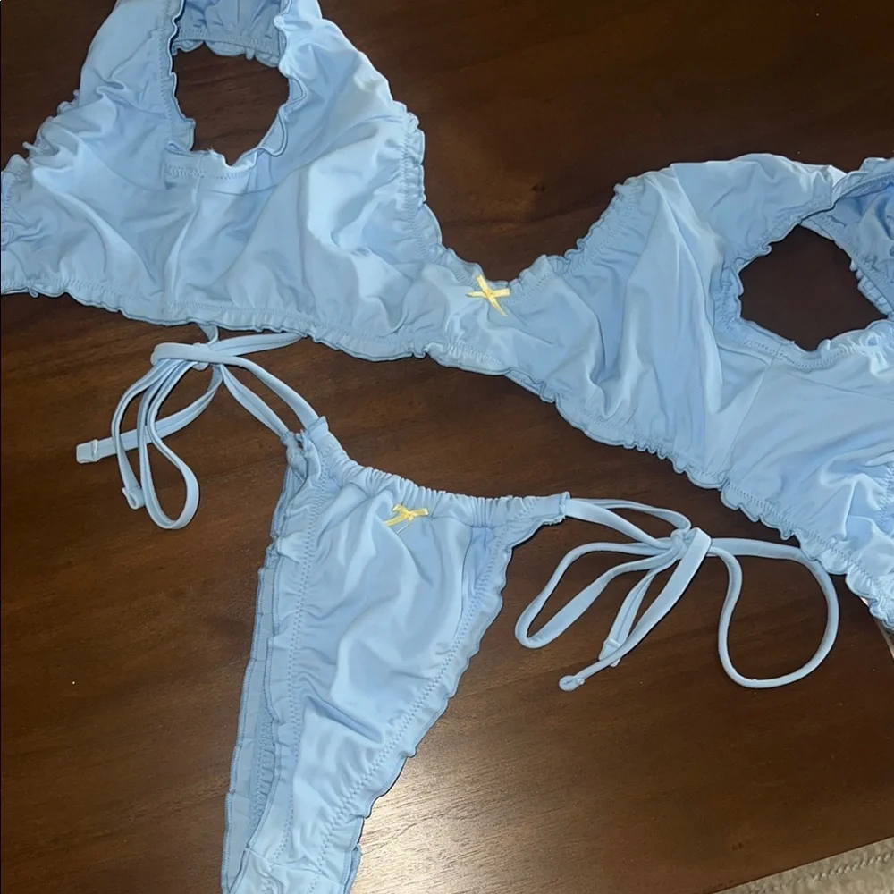Frankie’s Bikinis X VS PINK Reign Bikini Set, size xs